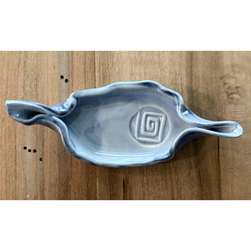 Vintage Studio Art Glazed Pottery Trinket Candy Dish Signed F Martin‎